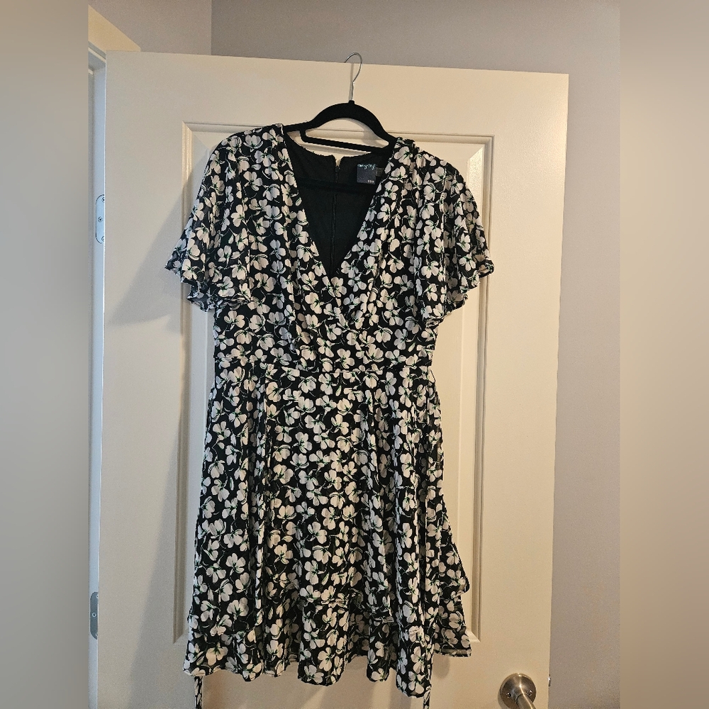 Gabby Skye Dress